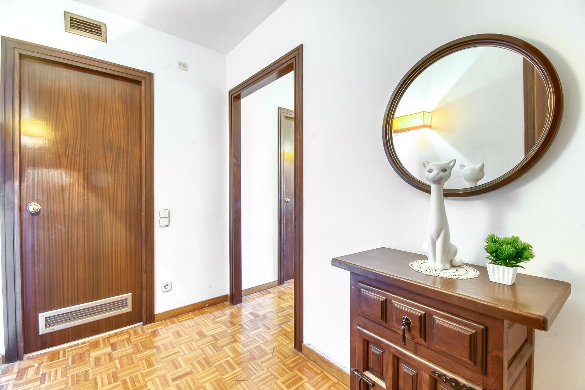 Parramon G 2 2 Apartment